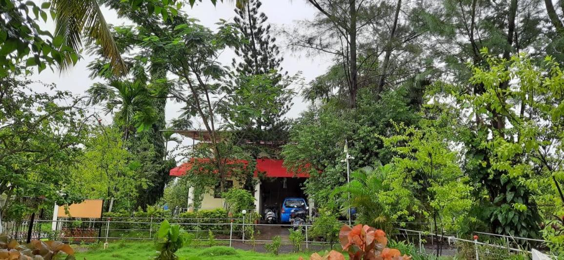 Prajakta Rest House Alībāg Extérieur photo