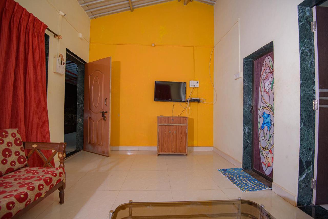 Prajakta Rest House Alībāg Extérieur photo