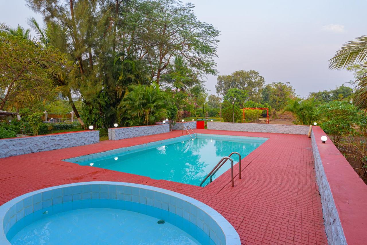 Prajakta Rest House Alībāg Extérieur photo