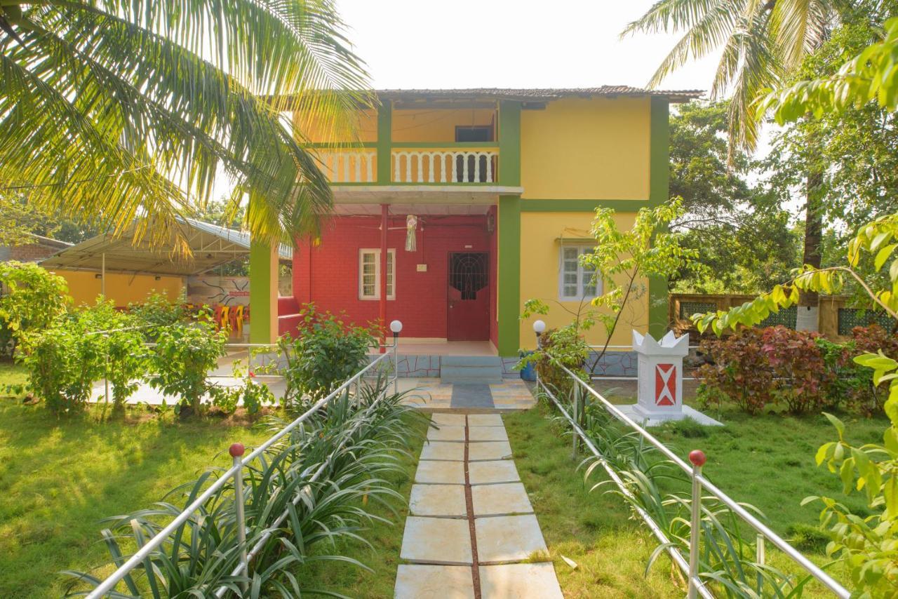 Prajakta Rest House Alībāg Extérieur photo