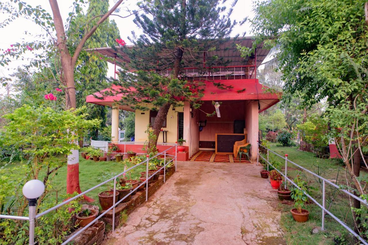Prajakta Rest House Alībāg Extérieur photo