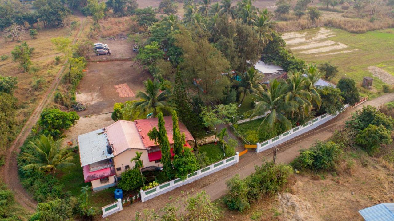 Prajakta Rest House Alībāg Extérieur photo